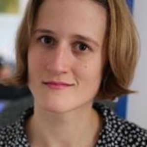 Linda - Prof de tchèque - Paris