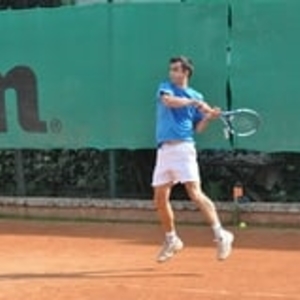 Ludovic - Prof de tennis - Mézilles