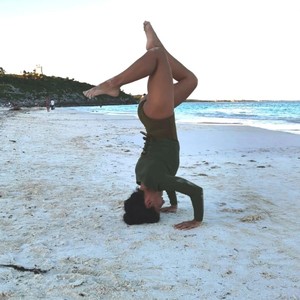 Allison - Prof de yoga - Bordeaux