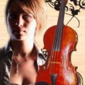Maéva - Prof d'instruments à cordes - Paris