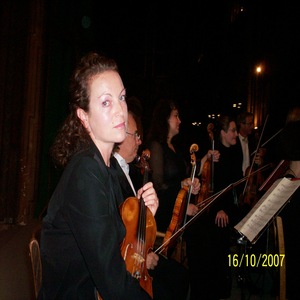 Sofia - Prof d'instruments à cordes - Paris