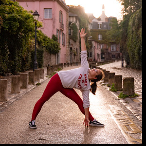 Clementine - Prof de yoga - Paris