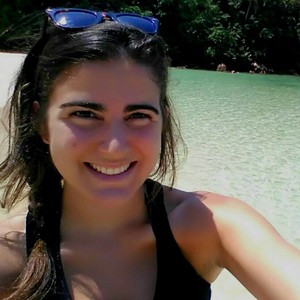 Laure - Prof de yoga - Asnières-sur-Seine