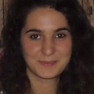 Chloe - Prof de yoga - Bagnolet
