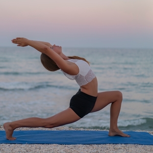 Laurine - Prof de yoga - Paris