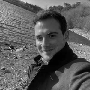 Nathan - Prof de yoga - Paris
