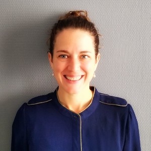 Caroline - Prof de yoga - Lezennes