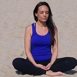 Malika - Prof de yoga - Valbonne (Sophia antipolis)