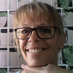Carole - Prof de couture - Aiserey