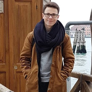 Etienne - Prof de maths - Grenoble