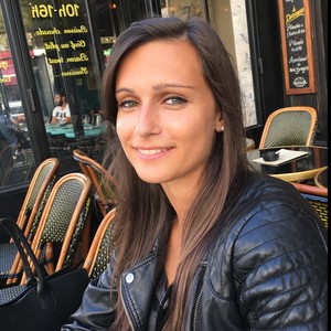 Laurie - Prof d'initiation informatique - Paris