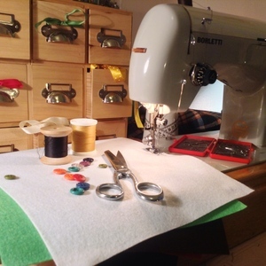 Lucy - Prof de couture - Nantes