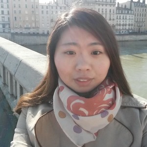 Linzi - Prof de cuisine traditionnelle - Lyon