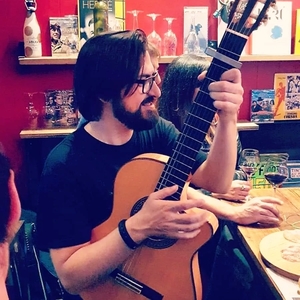 LUIS - Prof de guitare - Levallois-Perret