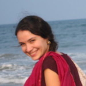 Julie - Prof de sanskrit - Fuveau