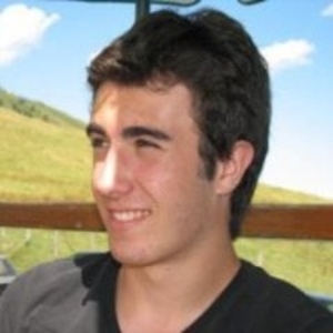 Pierre - Prof d'initiation informatique - Paris