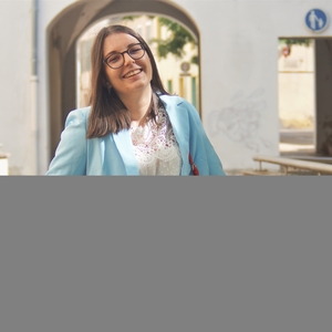 Ninon - Prof d'espagnol - Ouroux-sur-Saône