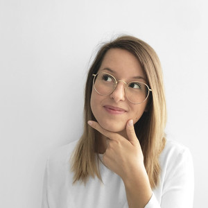 Tanja - Prof de photoshop - Paris