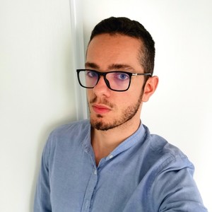 Julien - Prof de maths - Courbevoie