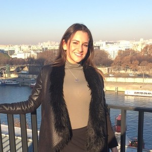 Lou - Prof d'aide aux devoirs - Paris
