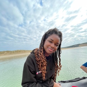 Anissa - Prof de maths - Évry-Courcouronnes