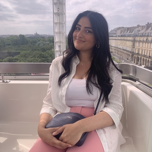 Nada - Prof de maths - Paris