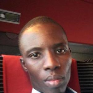 Serigne - Prof d'initiation informatique - Courbevoie