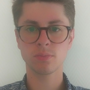 Bastien - Prof d'initiation informatique - Paris