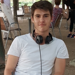 Alexandre - Prof d'initiation informatique - Paris