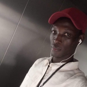 El Hadji - Prof d'initiation informatique - Toulon