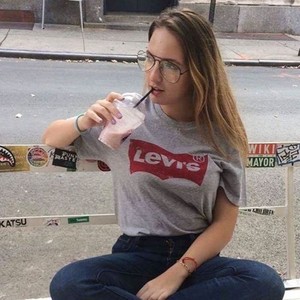 Lola - Prof d'anglais - Paris