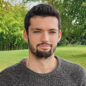 Théo - Prof de macroéconomie - Toulouse