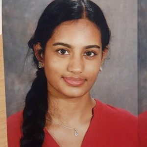 Shalini - Prof d'aide aux devoirs - Mantes-la-Ville
