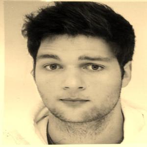 Daphnis - Prof de maths - Paris