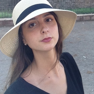 Maria - Prof de maths - Paris
