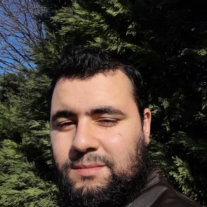 Lyes - Prof de maths - Montpellier
