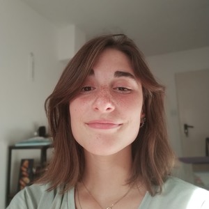 Léane - Prof de maths - Aubière