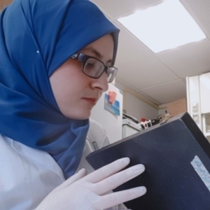 Latifa - Prof de biologie - Colmar