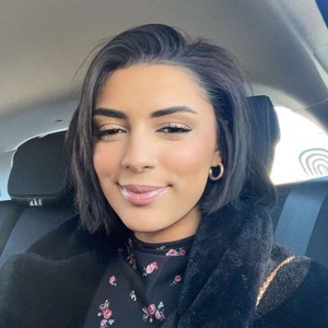 Kenza - Prof de maths - Dole