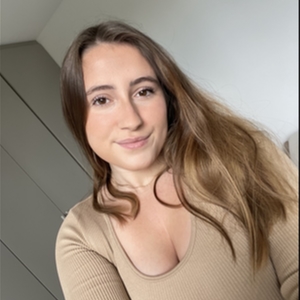 Laurine - Prof d'aide aux devoirs - Rillieux-la-Pape