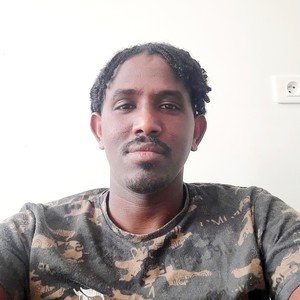 Elias - Prof de maths - Saint-Denis