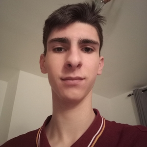 Oscar - Prof de chimie - Lyon