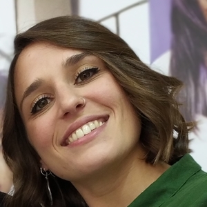 Federica - Prof de biologie - Milano