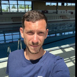 Benjamin - Prof de natation - Houilles