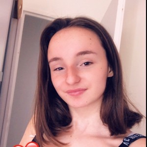 Coline - Prof d'aide aux devoirs - Tours