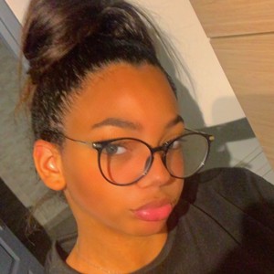 Mélissa - Prof d'aide aux devoirs - Saint-Étienne