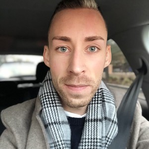 Joshua - Prof d'infirmier - 