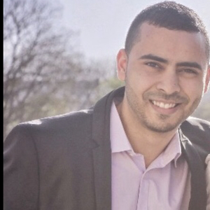 Hicham - Prof de comptabilité - Paris