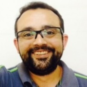 FRANCISCO - Prof de droit civil - Porto Alegre