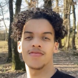 Naoufal - Prof d'anglais - Angers